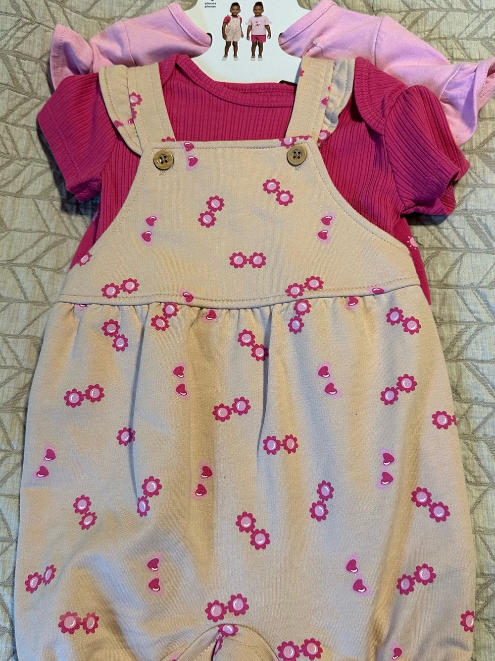 NEW Girls 4 pc Set